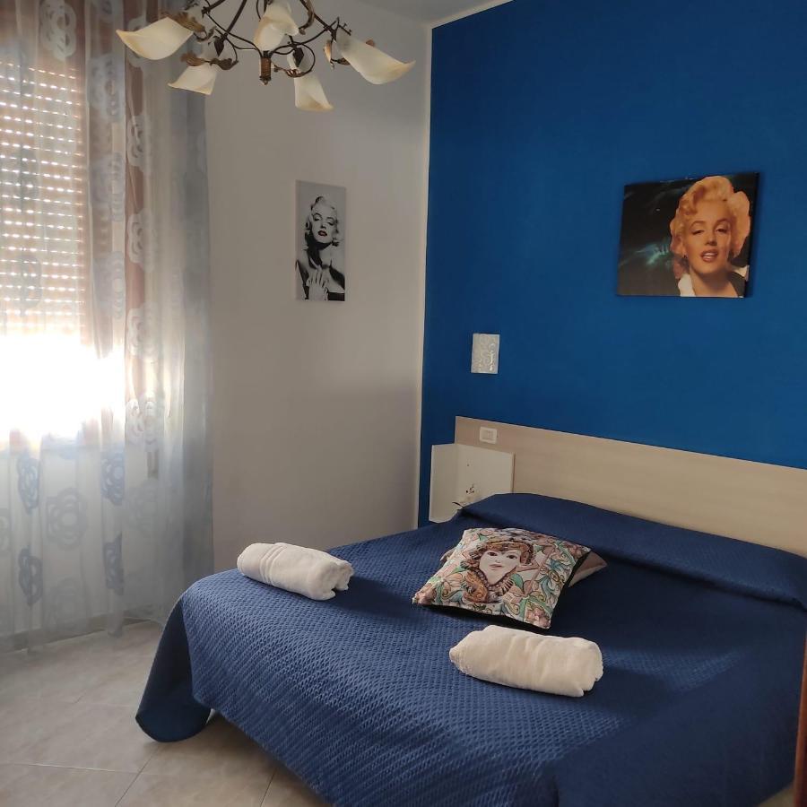 Villa Dolce Vita Rooms 卡斯泰卢佐 外观 照片