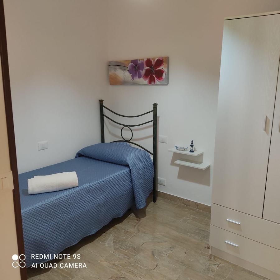 Villa Dolce Vita Rooms 卡斯泰卢佐 外观 照片