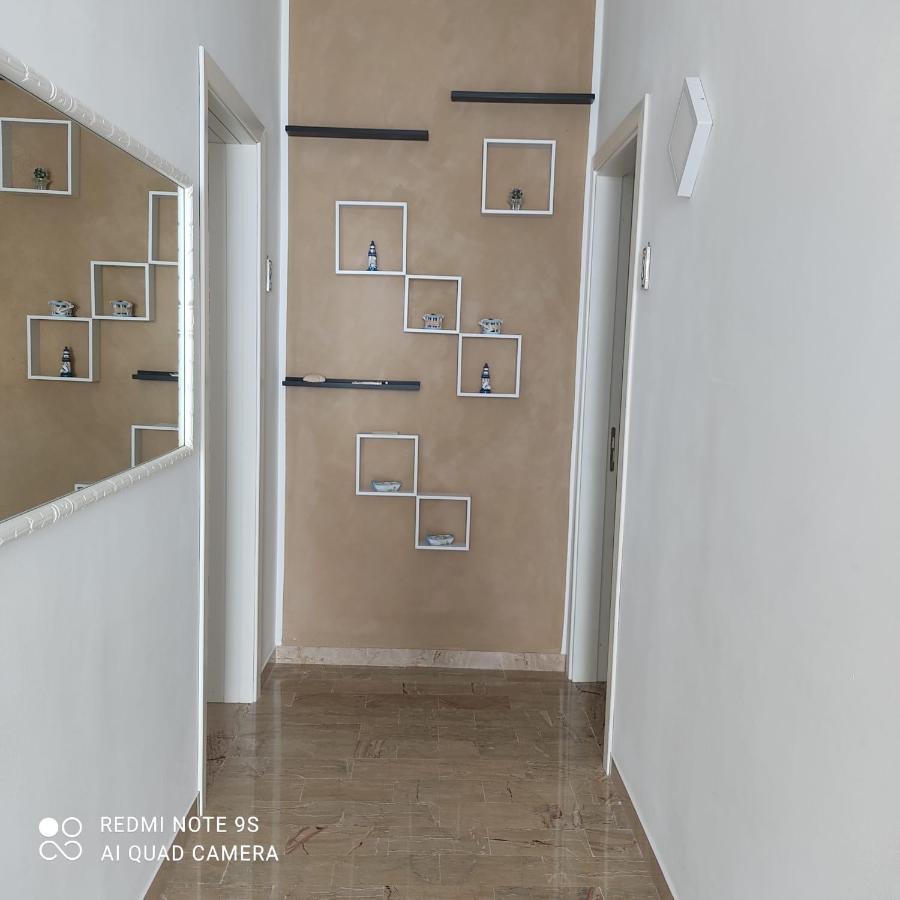 Villa Dolce Vita Rooms 卡斯泰卢佐 外观 照片