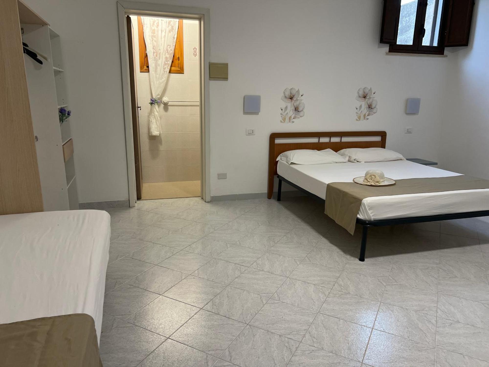 Villa Dolce Vita Rooms 卡斯泰卢佐 外观 照片