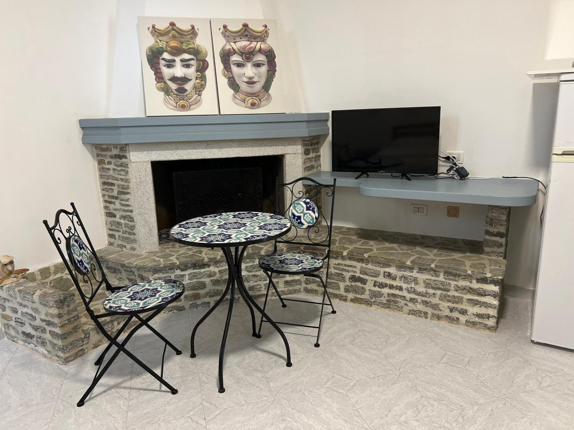 Villa Dolce Vita Rooms 卡斯泰卢佐 外观 照片